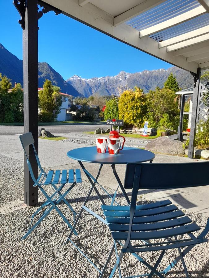 Lake Matheson Motel Глетчер Фокс Екстериор снимка